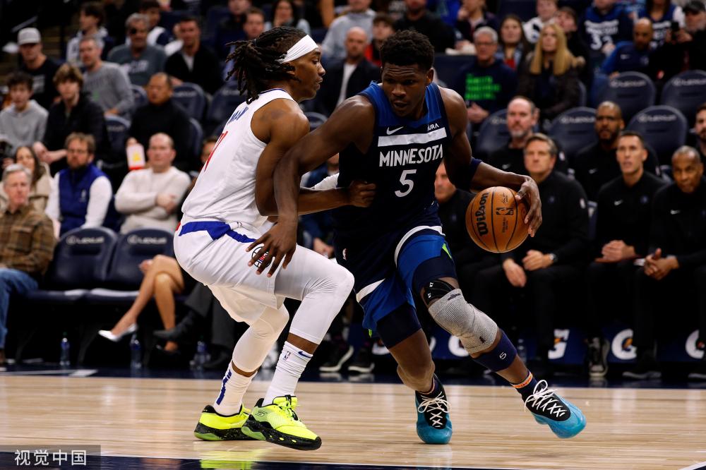 轻的法国球 轻的法国球